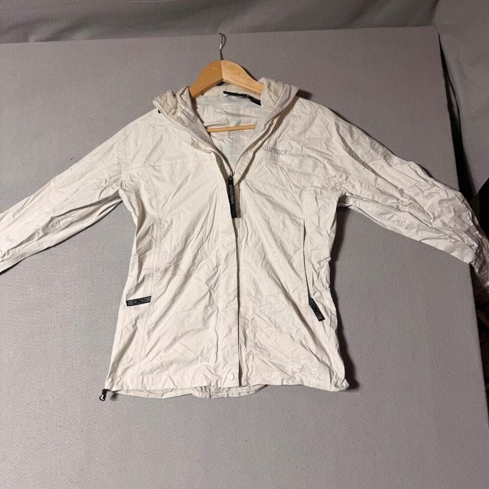 Marmot Women's White and Cream Jacket